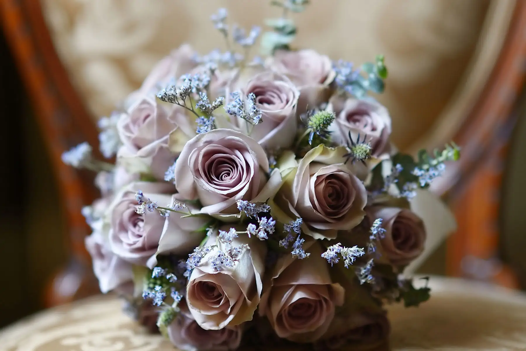 bouquet of pale roses